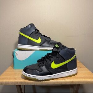 Nike 6.0 Dunk High Glow In The Dark